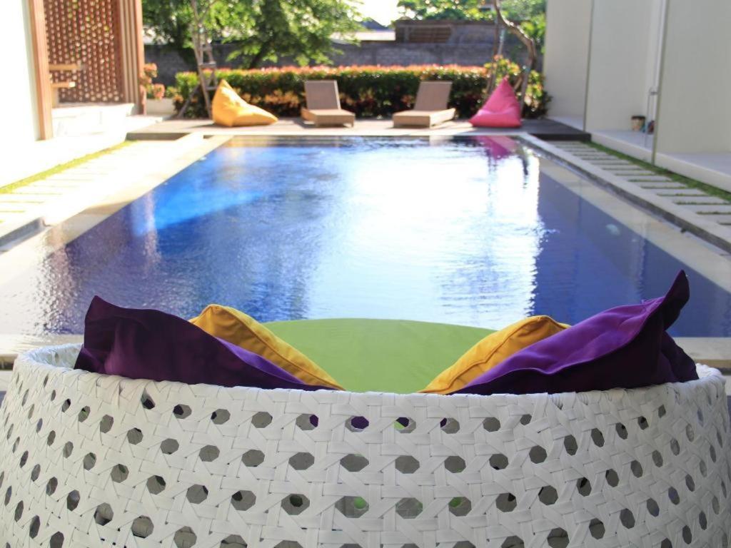 The Vinhill Studio Bali Apartment Exterior photo